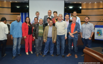 Política Conquistense: PCdoB promove debate ministrado por Walter Sorrentino; confira as fotos