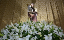 Festa Católica: fieis celebram o Dia de Santo Antônio de Lisboa em Vitória da Conquista