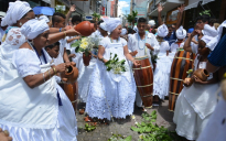 Carnaval Conquista Cultural: Lavagem do Beco em fotos