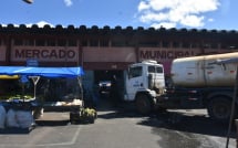 Feirinha do Bairro Brasil| feirantes relatam precariedade e cobram ações do Governo de Vitória da Conquista