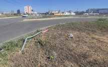 Blog Bike | Placa de Sinalização derrubada após colisão aguarda reparos em Vitória da Conquista