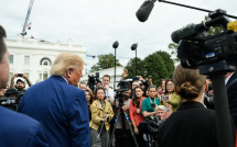 Eleições 2026 | Trump evita responder sobre apoio a Bolsonaro, mas acompanha as eleições do Brasil