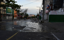 Problema Recorrente no Centro | esgoto transborda no Comércio Urbano de Vitória da Conquista