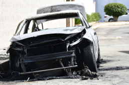Susto no Recreio | carro pegou fogo em Vitória da Conquista