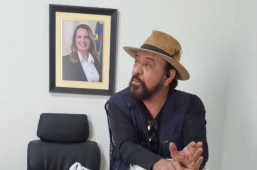 Secretaria da Cultura | Xangai se despede com música homenageando equipe em Vitória da Conquista