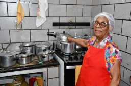 Sabor & Tradição | Dona Railda completa 52 anos de história e culinária em Vitoria da Conquista