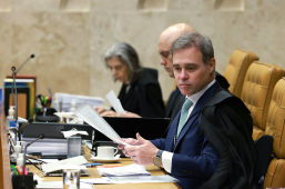 Operação Compliance Zero | André Mendonça tira sigilo de relatório da PF sobre Vorcaro e Moraes