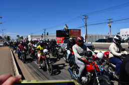 Mobilização Urbana | motoristas e motociclistas de aplicativo paralisam atividades em Vitória da Conquista