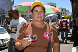 Eleições 2026 | Rose Libarino mobiliza eleitores para Fabrício Falcão e Alice Portugal em Vitória da Conquista