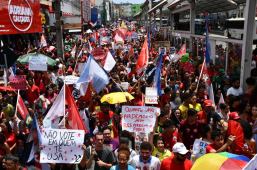 Eleições 2026 | caminhada em Vitória da Conquista reúne militância e projeta virada de Lula no 2º turno